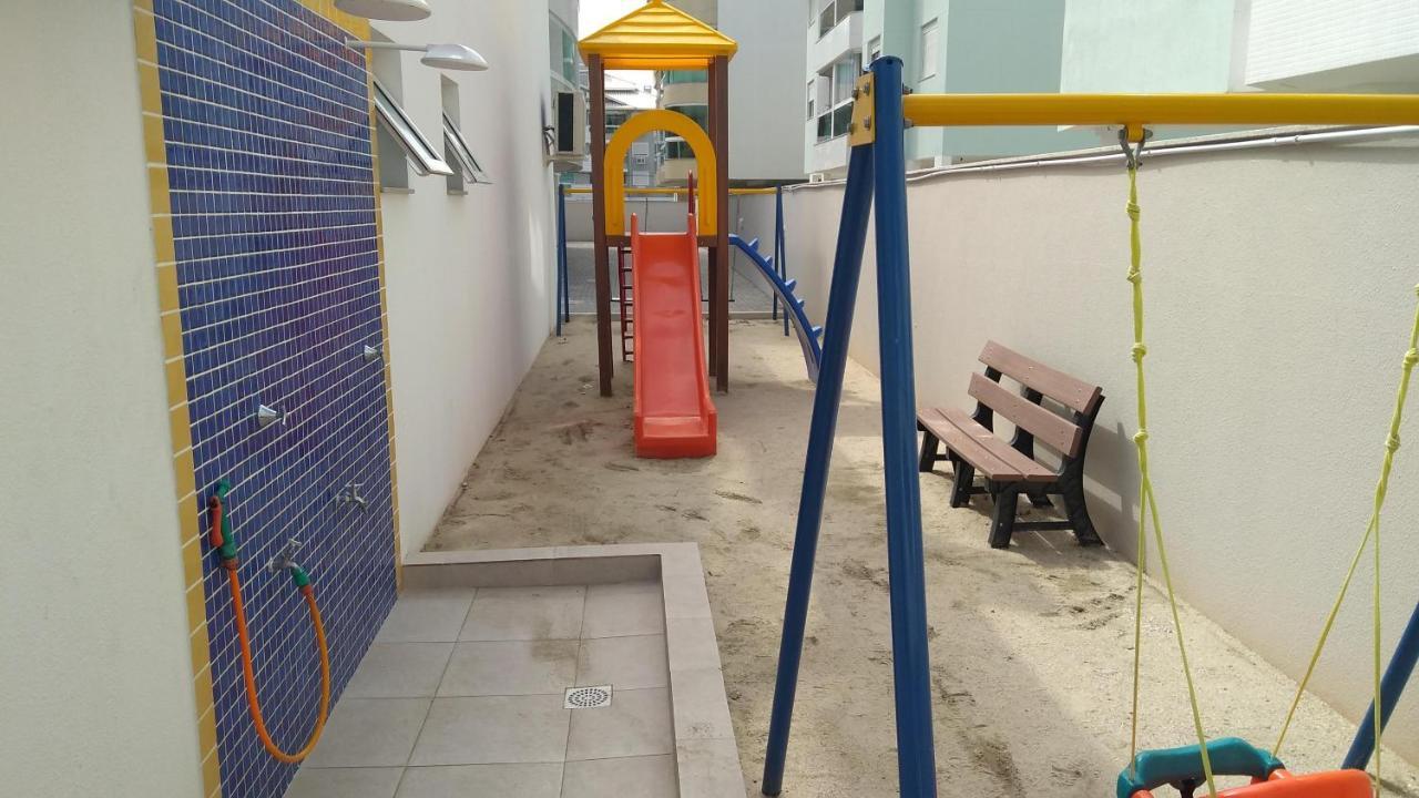 Apartamento Frente Para A Piscina A Uma Quadra Da Praia Florianópolis 외부 사진