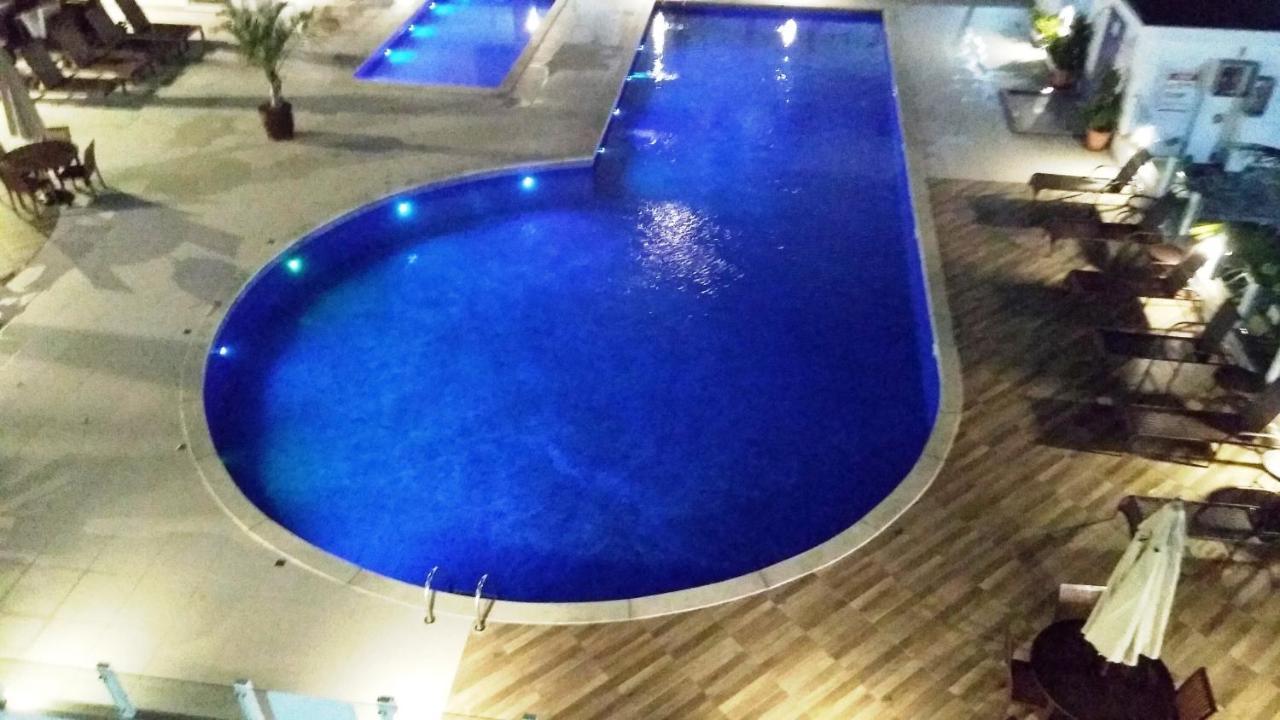 Apartamento Frente Para A Piscina A Uma Quadra Da Praia Florianópolis 외부 사진