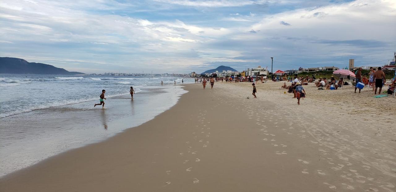 Apartamento Frente Para A Piscina A Uma Quadra Da Praia Florianópolis 외부 사진