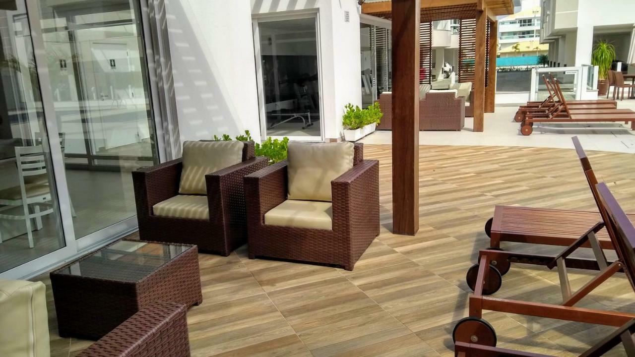 Apartamento Frente Para A Piscina A Uma Quadra Da Praia Florianópolis 외부 사진
